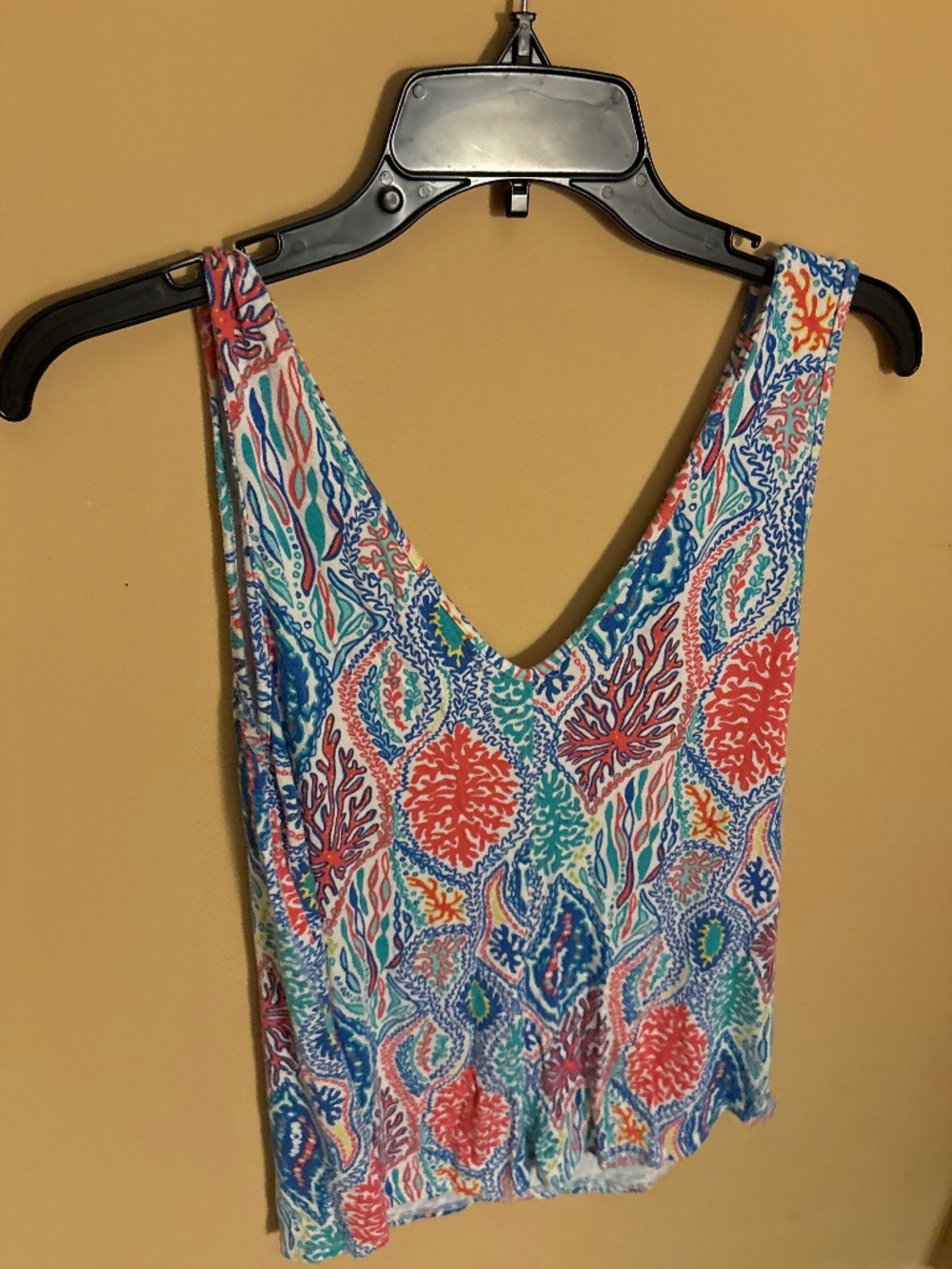 Lilly Pulitzer tank top ocean pattern